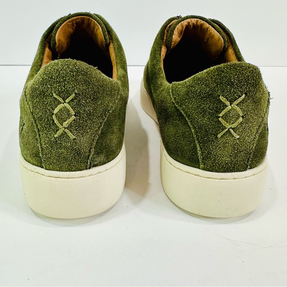 🎀 FRYE WOMENS OLIVE GREEN SUEDE ZIP UP SNEAKERS NEVER WORN SIZE 7 1/2 SLIP-ONS - Picture 6 of 10